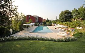 Red'S Redaelli Hotel